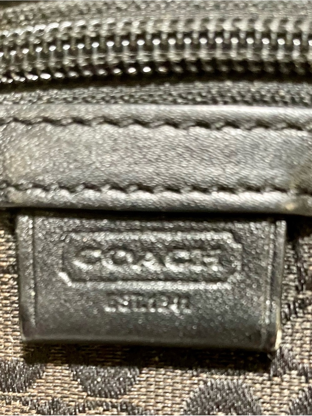 COACH Heritage Signature Jacquard Messenger Bag (Style F70699), EUC 💟 - Picture 6 of 16